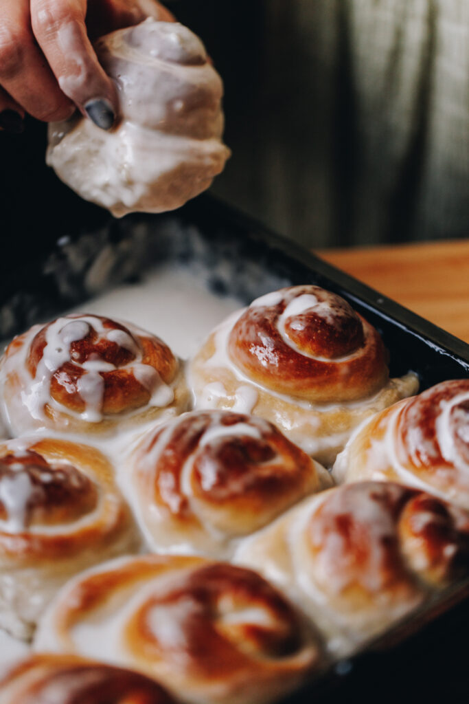 Coconut Buns (Pani Popo)