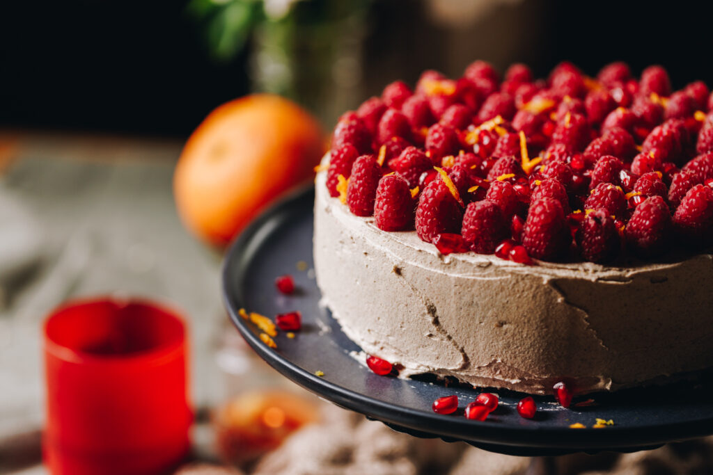 Close up of the decorated orange cake