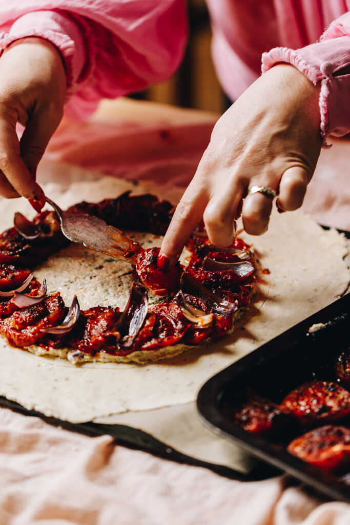 Add the roasted vegetables to the pastry