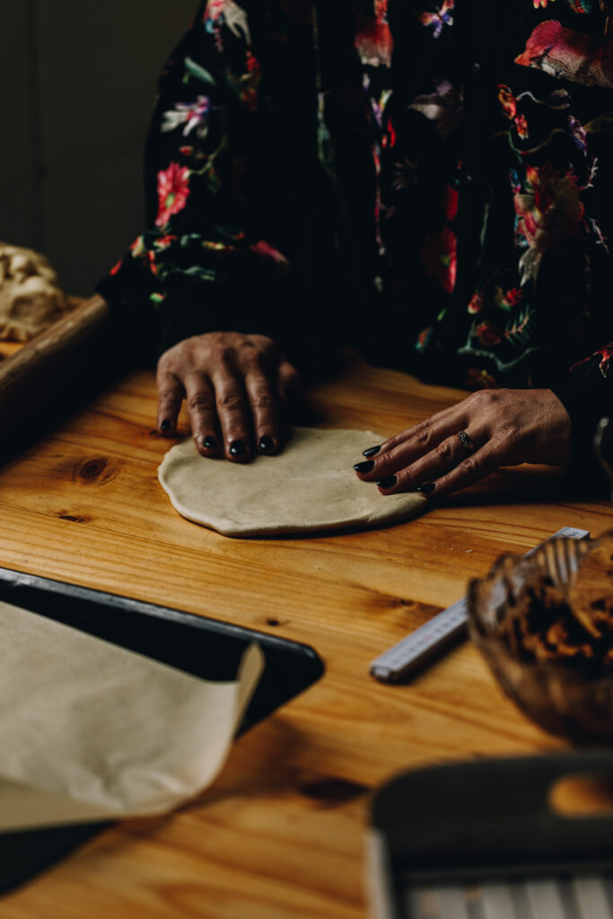 Roll the dough in to circles