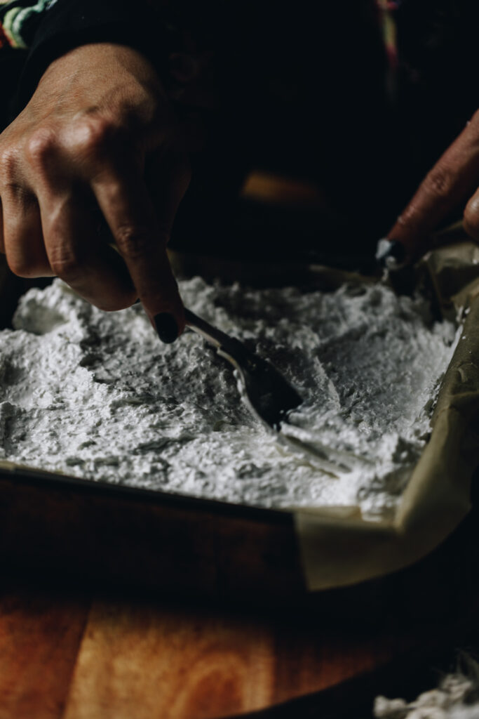 Spread the meringue on to the chia jam