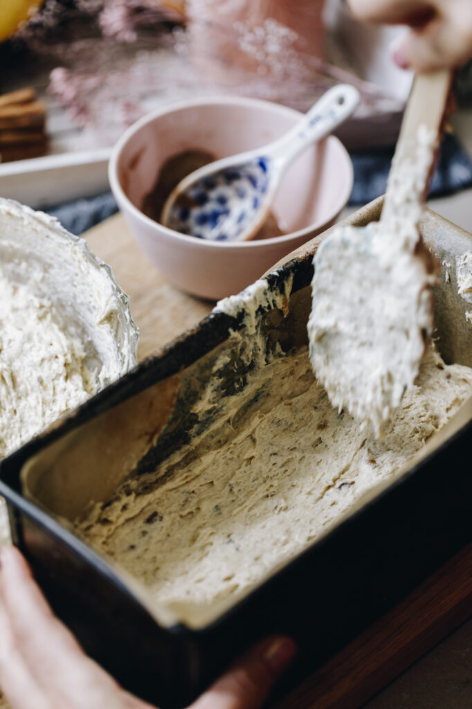Mixture spread in to tin