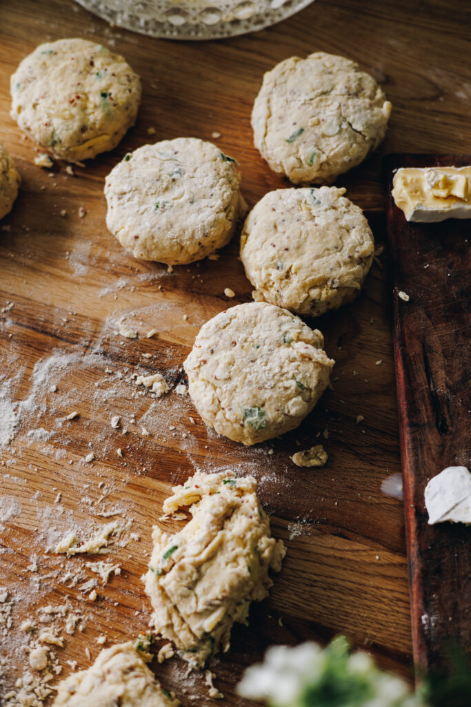 Divide the cheese scone dough