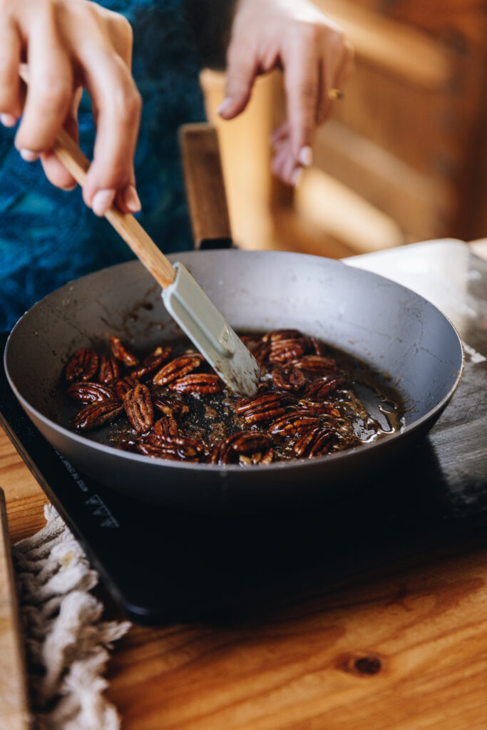 Spiced pecan nuts