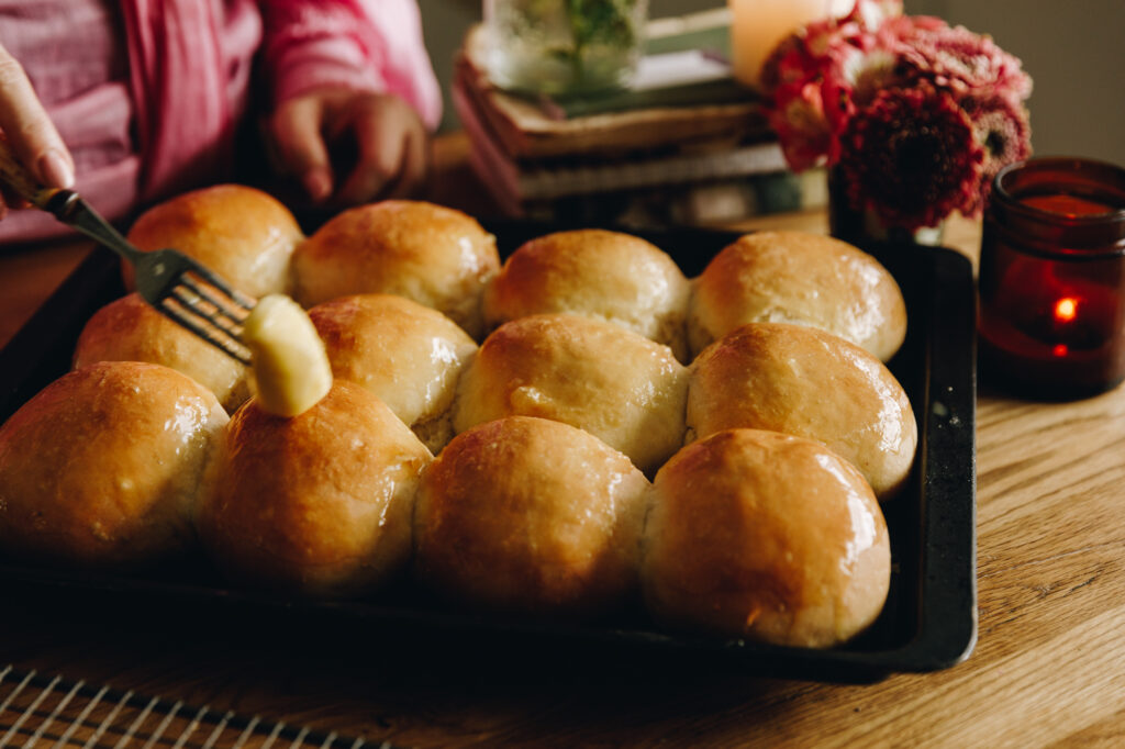 No-knead Bread Buns