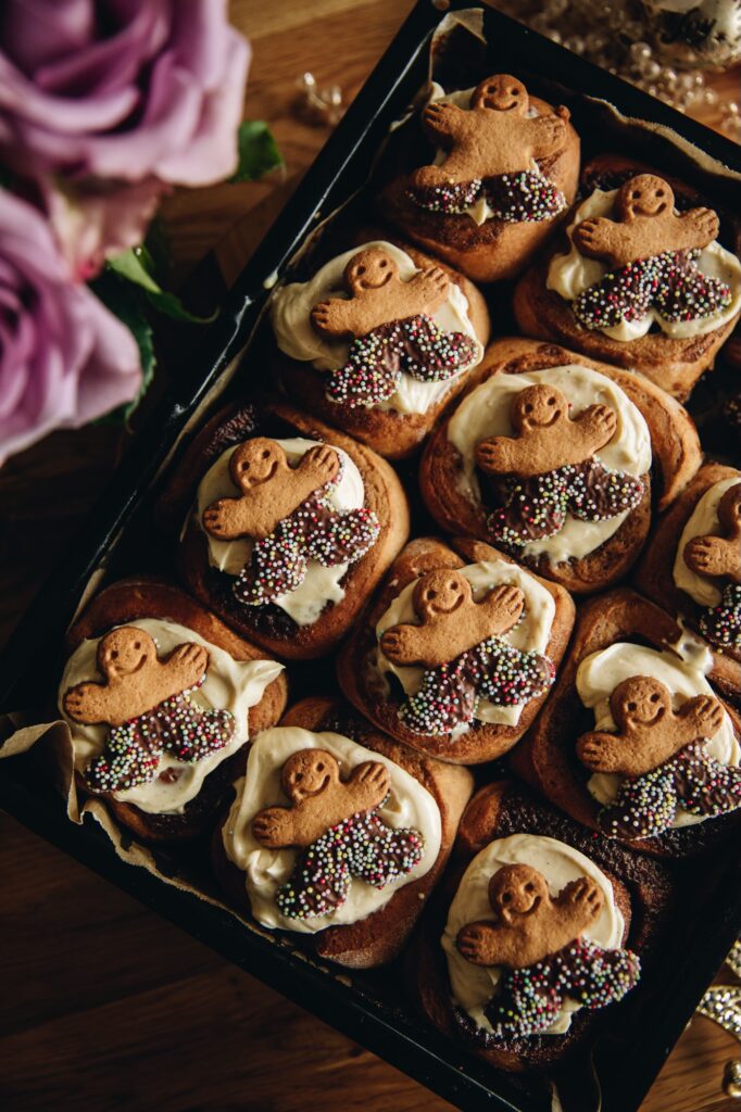 Sticky Gingerbread Scrolls