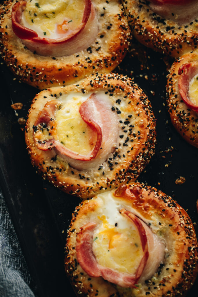 Bacon and Egg Buns