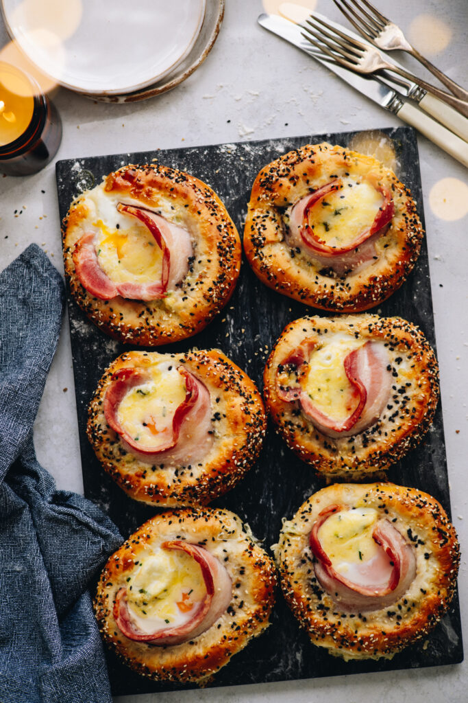 Bacon and Egg Buns