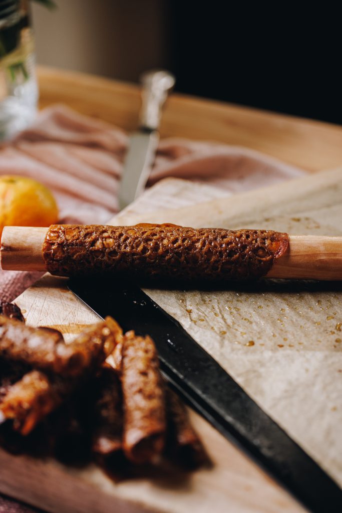 Brandy snaps rolling