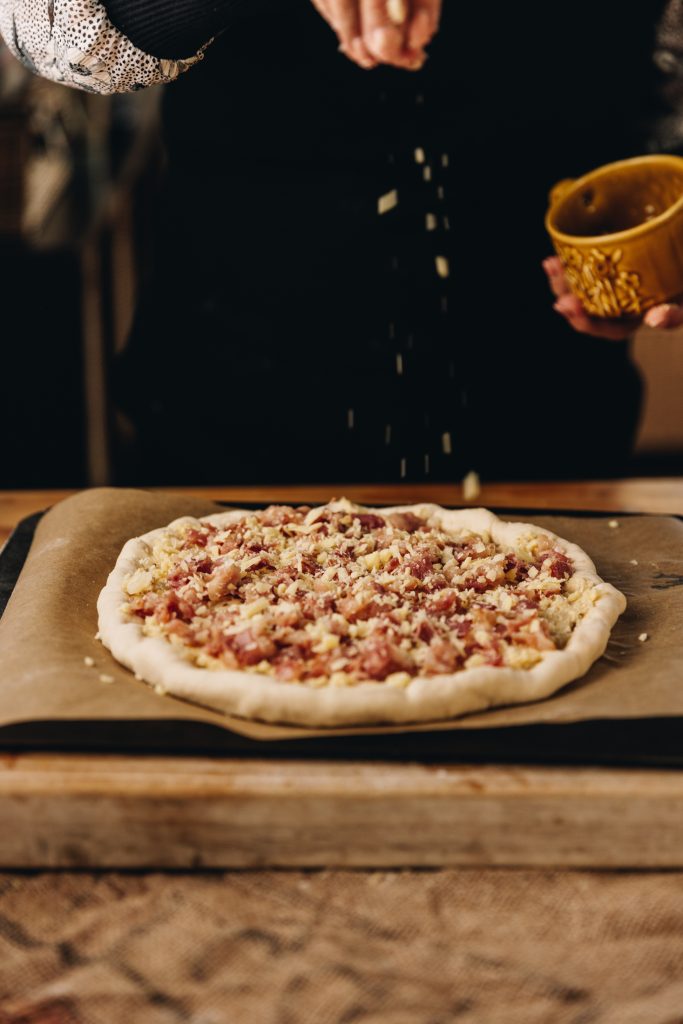 Cheese and Onion Pizza