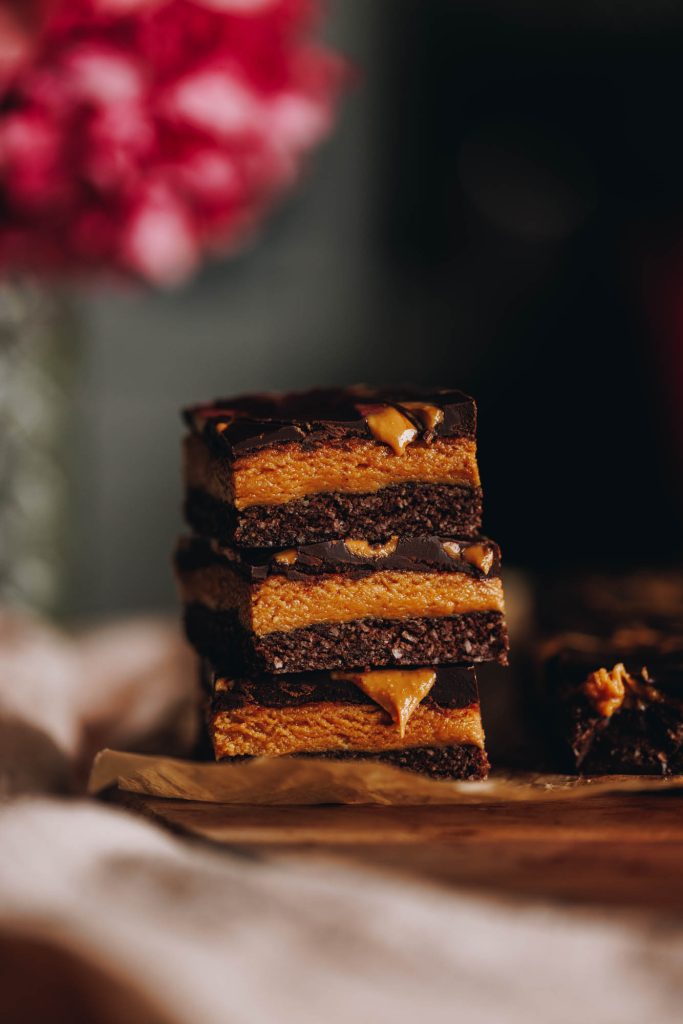 No-bake Peanut Butter Slice