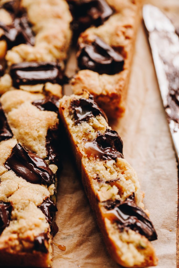 Pistachio Chocolate Cookie Slice